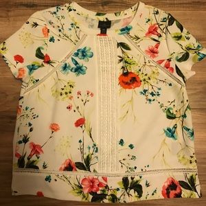 Floral short sleeve